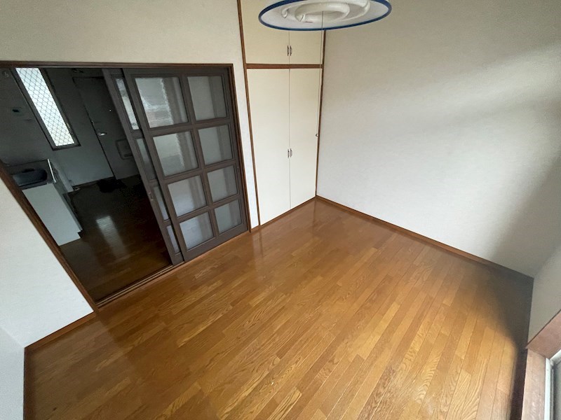 ビーブタウン高田 リビング