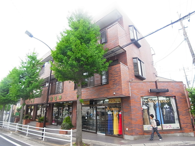 クレセントビル 外観