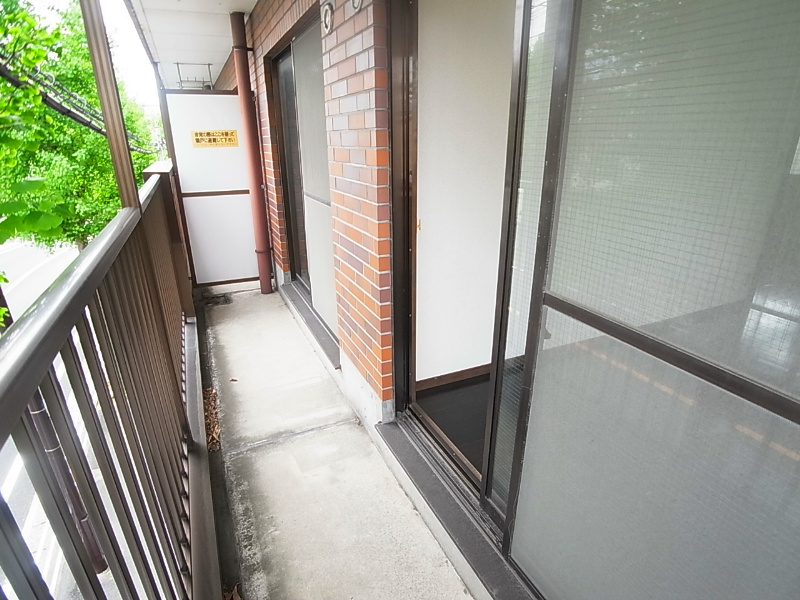 クレセントビル ベランダ