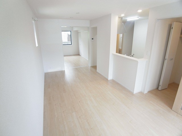 エアリーコート リビング