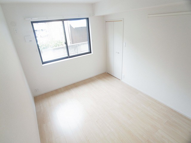 エアリーコート ベッドルーム