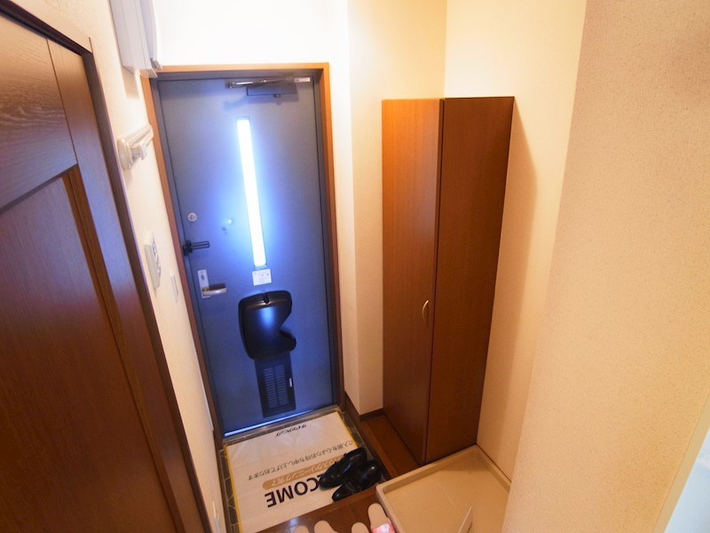 クレアーレ 玄関