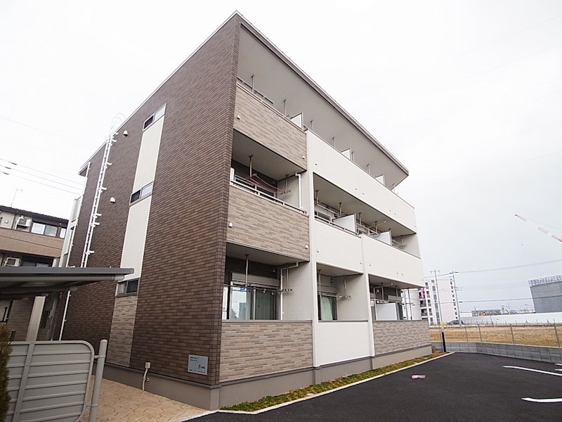 ノーヴァ 外観写真