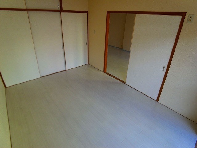 キャッスルハイム ベッドルーム