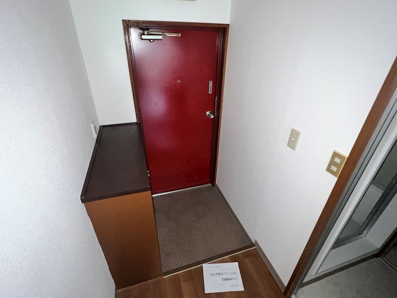 有賀サンハイツ 玄関