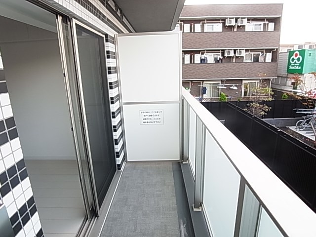 Artecasa　Alivie　綾瀬 ベランダ