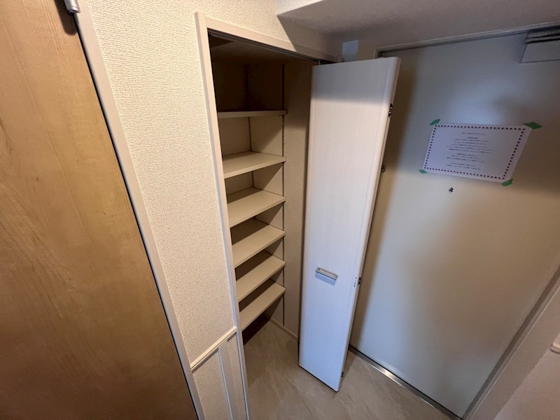 スアヴィス谷在家 その他8