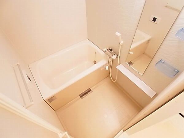 パルクドゥフレーズ 風呂画像