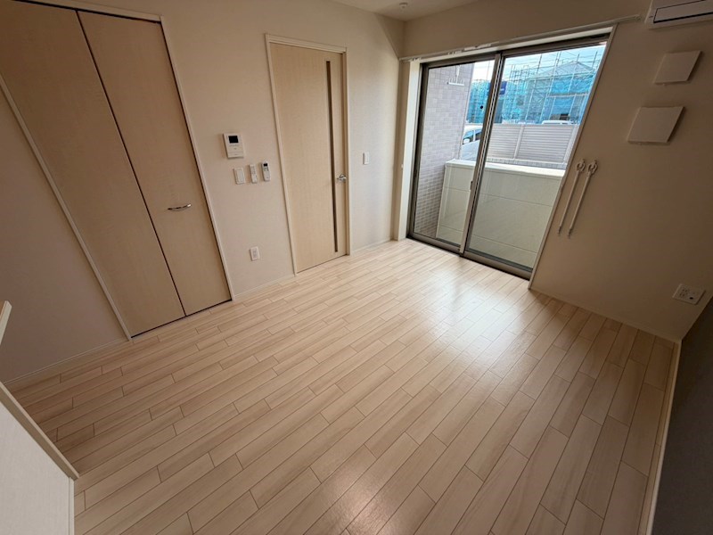 ＫＡＫＩＮＯＫＩ　ＴＥＲＲＡＣＥ リビング