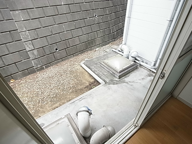 ジュネパレス新松戸第13 ベランダ