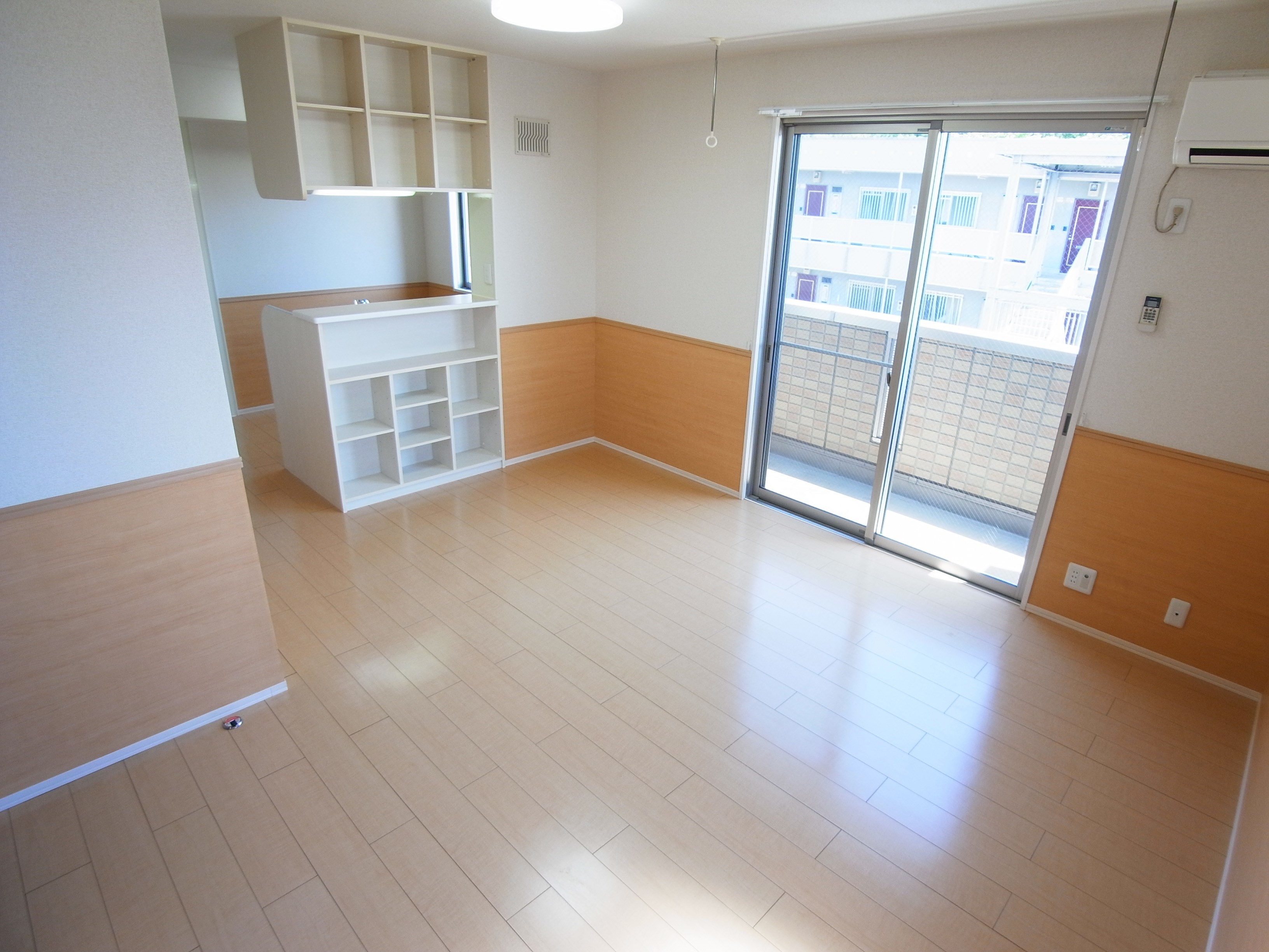 春日レジデンスⅡ リビング