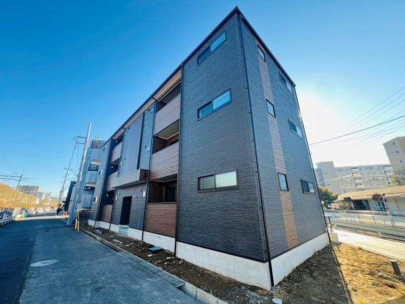 グランメゾン南流山 202号室 外観