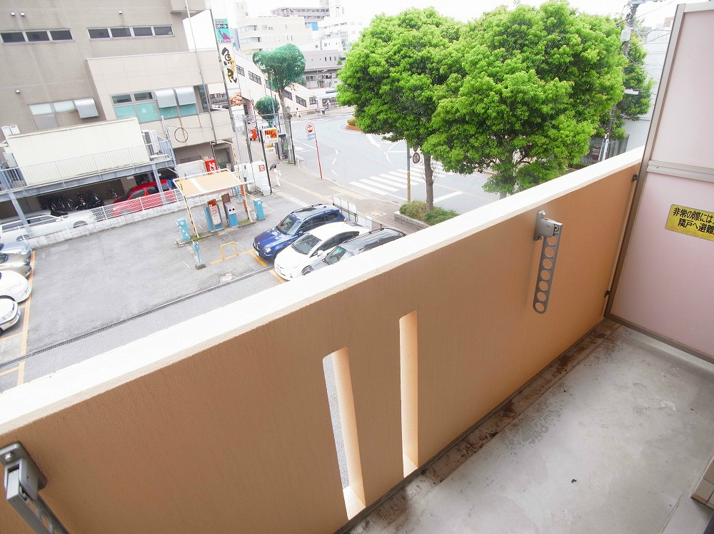 フラワーマンション天王台  ベランダ