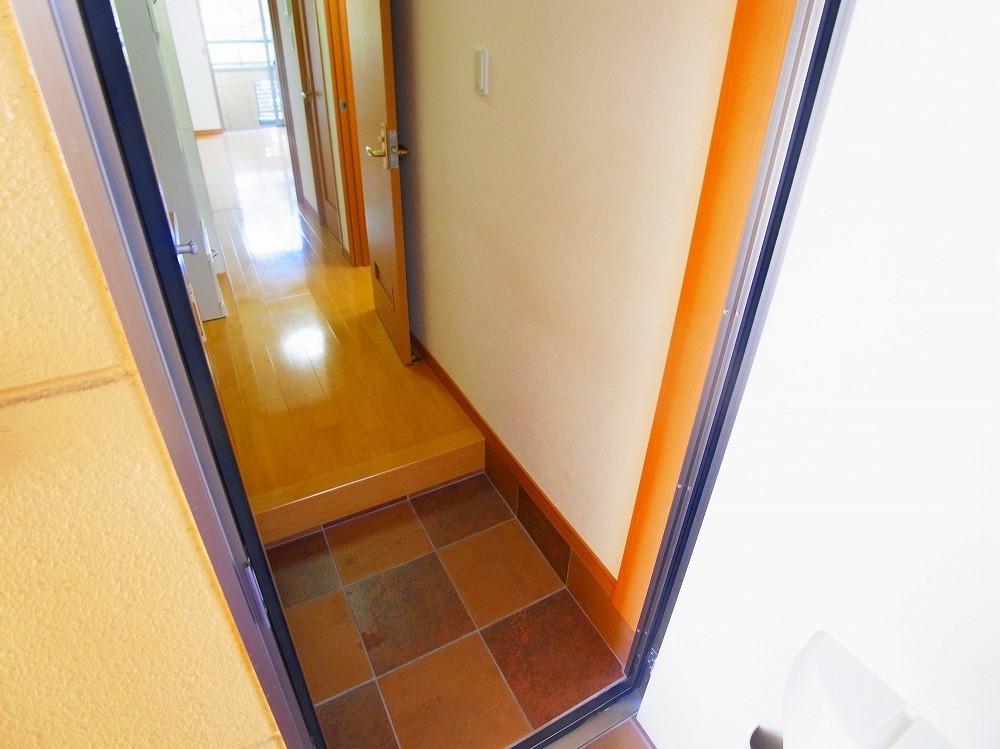 アーバングレース参番館 玄関