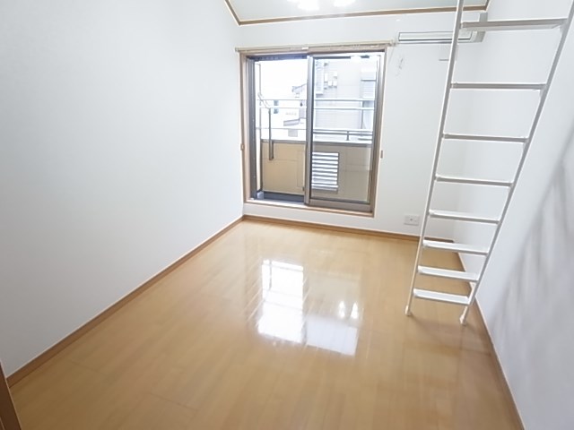 アーバングレース参番館 ベッドルーム