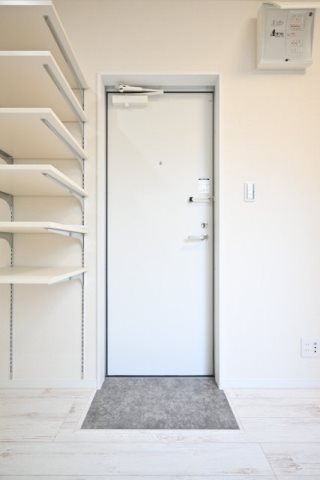 フォレスト西新井 玄関