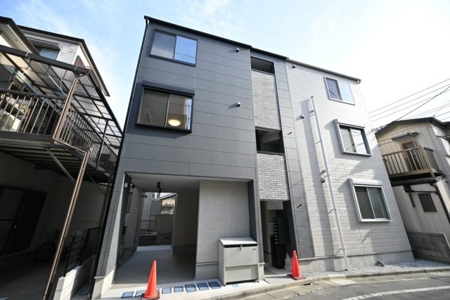 フォレスト西新井 外観写真