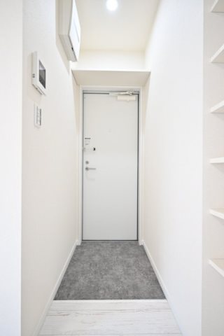 フォレスト西新井 玄関