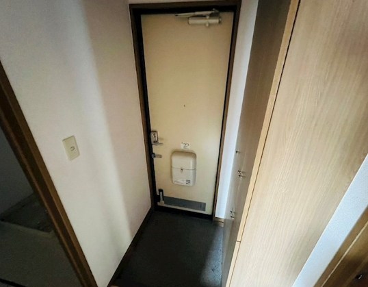 プランドール 玄関