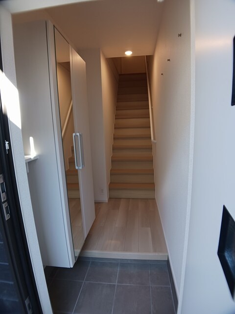 エスタブレＢ 玄関