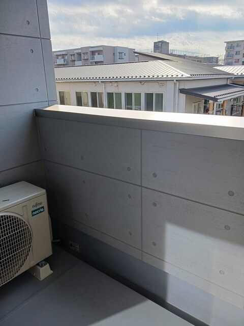 キーファー・リーフ ベランダ