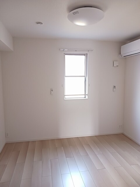 キーファー・リーフ ベッドルーム