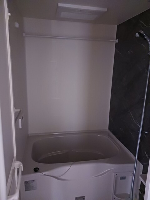 キーファー・リーフ 風呂画像