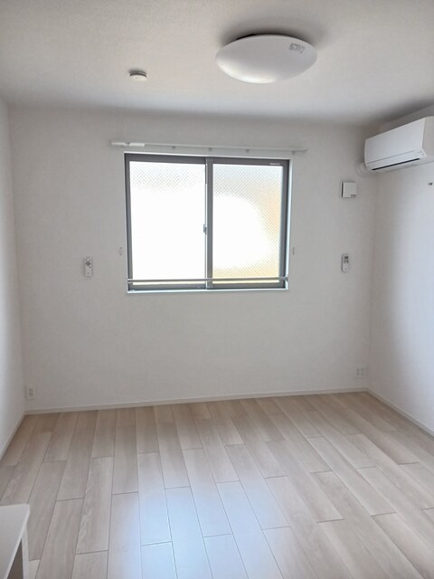 キーファー・リーフ ベッドルーム