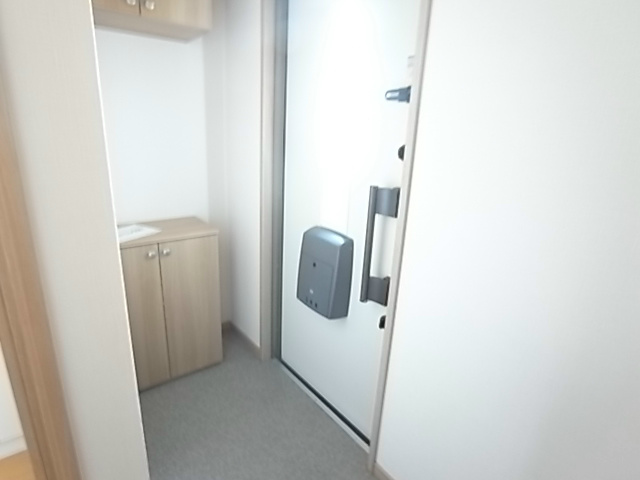 ペレグリン 玄関