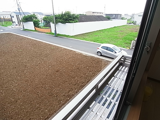 イー・シティⅢ ベランダ