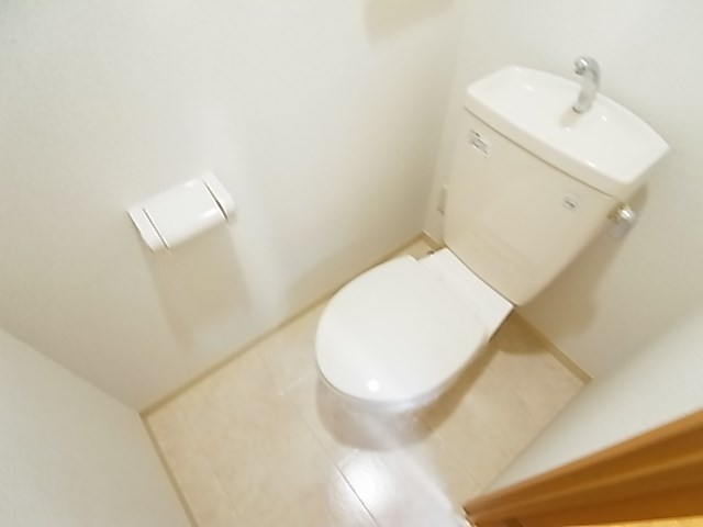 ロイヤル・クレスト その他1