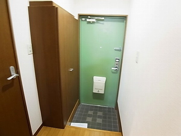 ラルク天王台 玄関