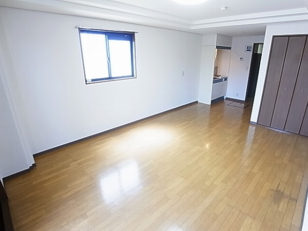 ラルク天王台 リビング