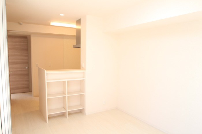 ラピュタ　ウイングス リビング