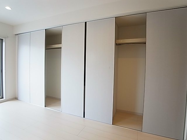 リブリ・アルヴィータ その他3