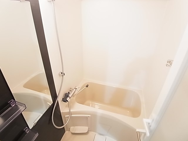 スプレスター綾瀬  風呂画像