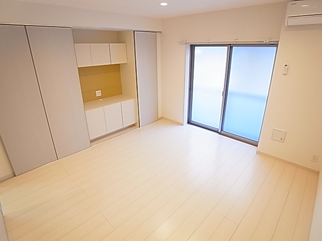 リブリ・Charｍ ベッドルーム