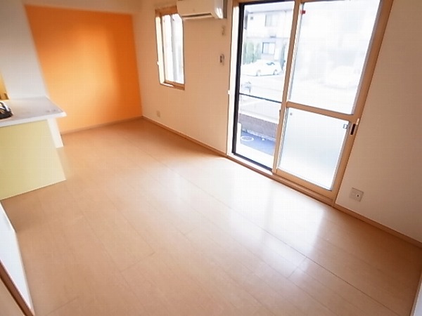 ロイヤル パークスＡ リビング