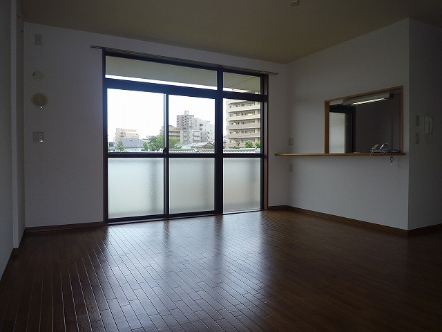 モラダ・アケボノ リビング