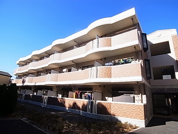 アルファマ 外観