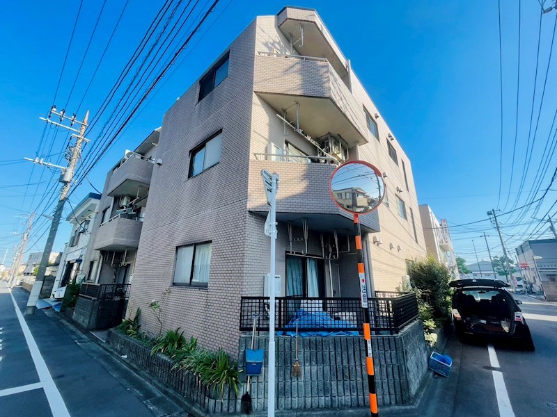 スリーハイム鹿浜 外観