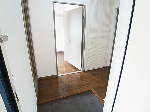 ピアーヒルズダイモン 玄関