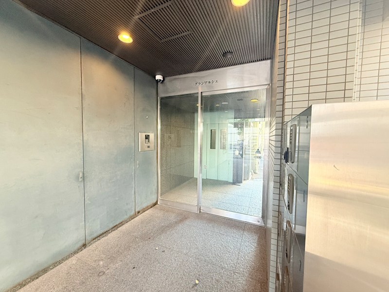 川萬ビルグランアルシェ その他外観3