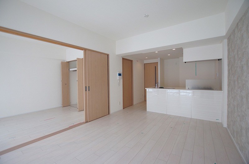 サンパレス綾瀬 リビング