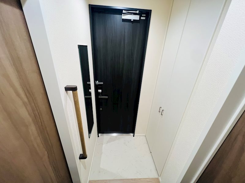 エストフォート上本郷 玄関