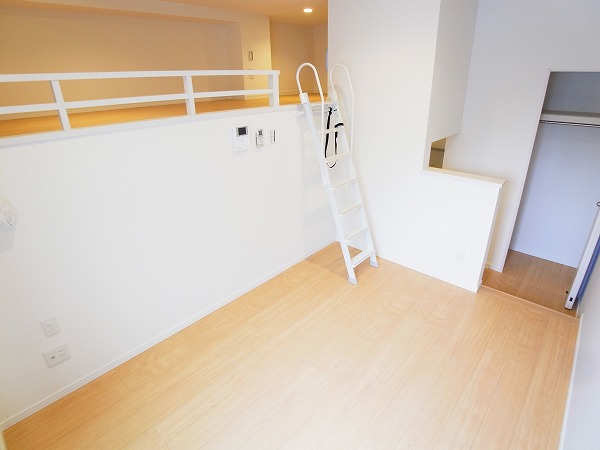 Oaks　～オークス～ リビング