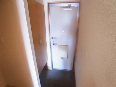 メイプルヒル 玄関