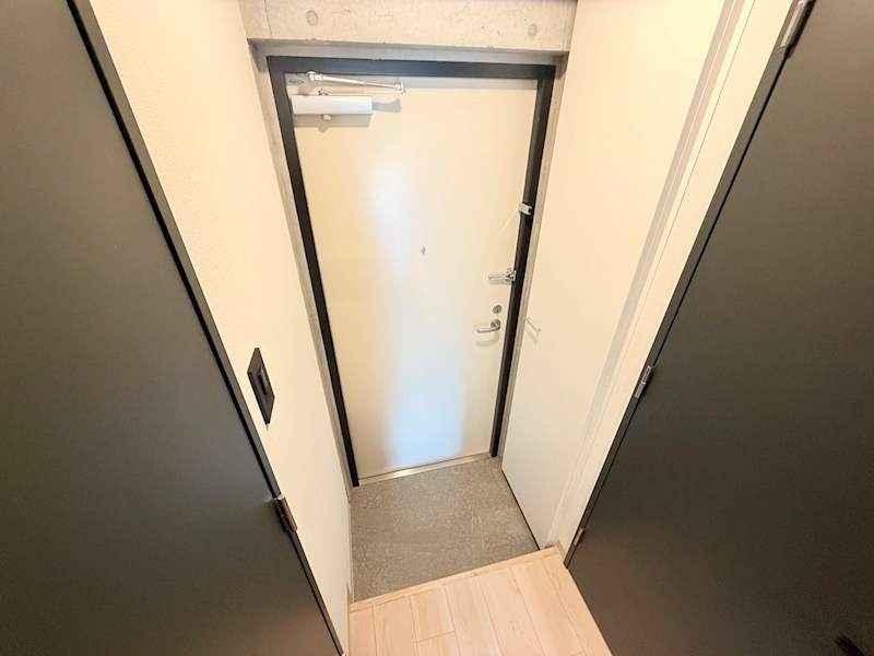 ディスティーノレジデンシア荒川 玄関