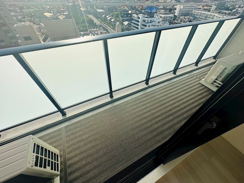 S-RESIDENCE綾瀬rivie ベランダ