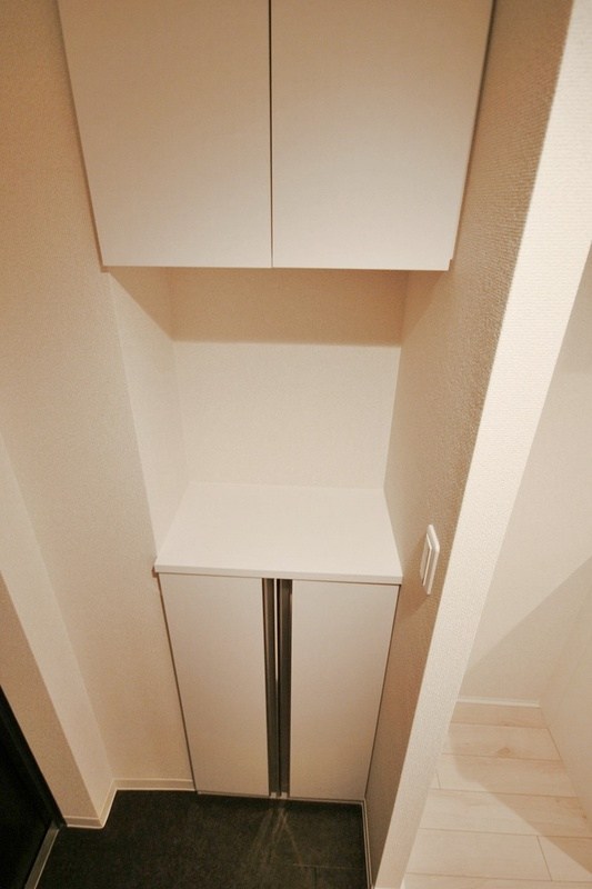 Premiere金町 玄関